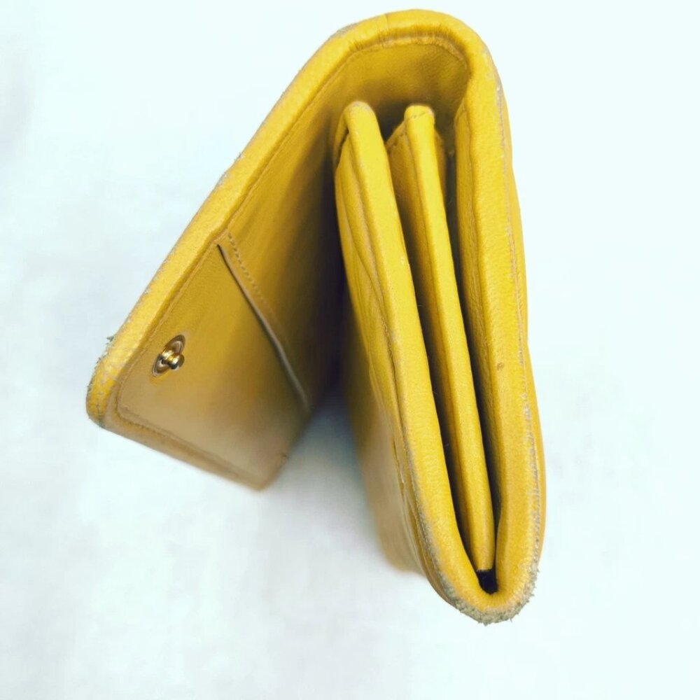 Miu Miu Wallet Matelasse Flap Long Wallet Calfskin Mustard Yellow No Returns - Picture 13 of 16